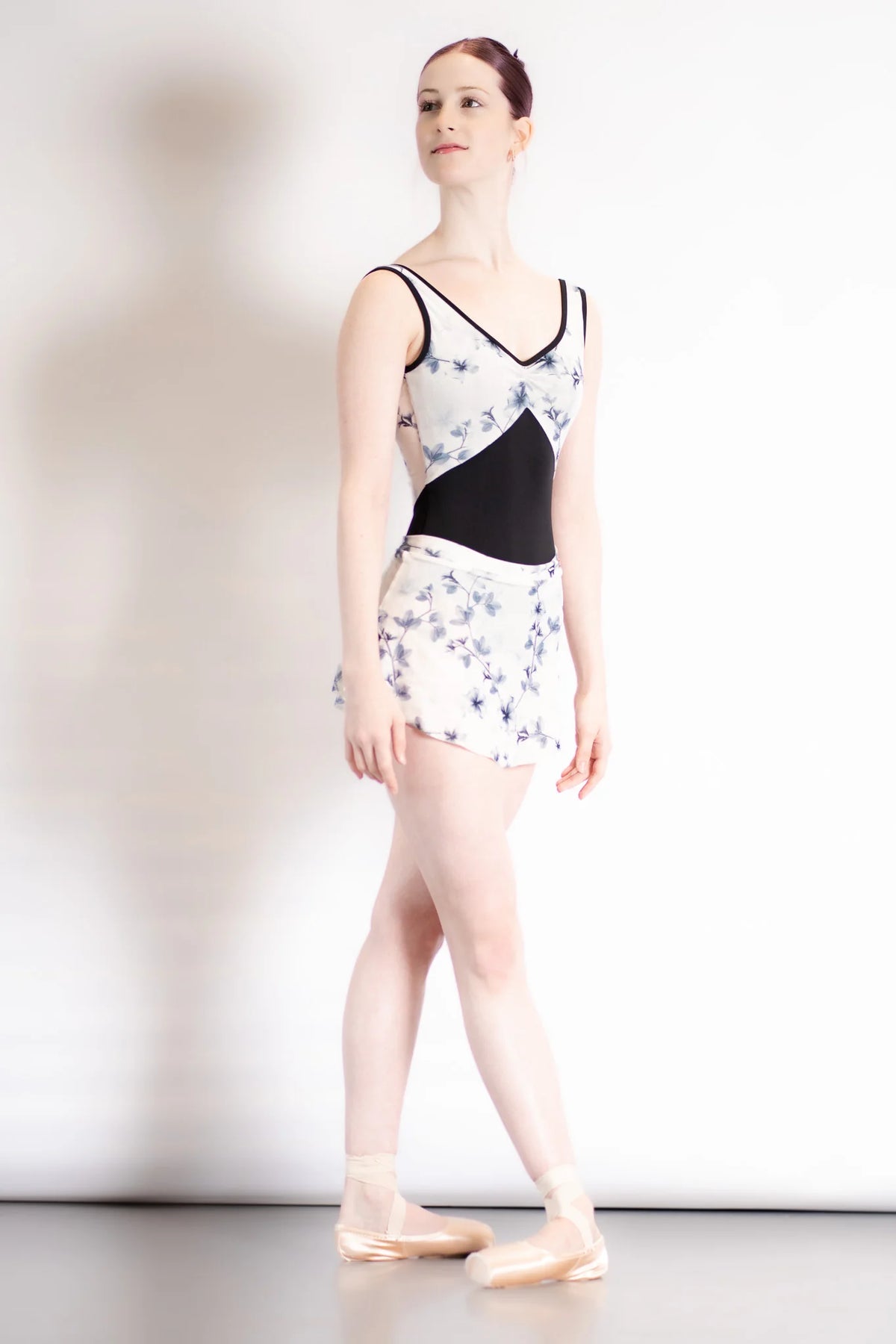 Danse De Paris Violette Leo